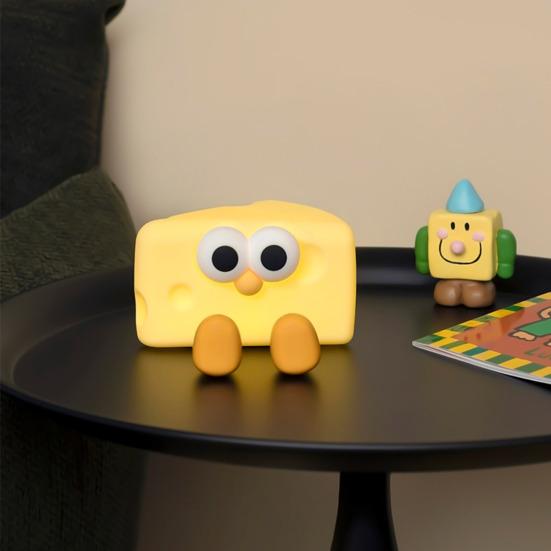 CHEESE LAMP