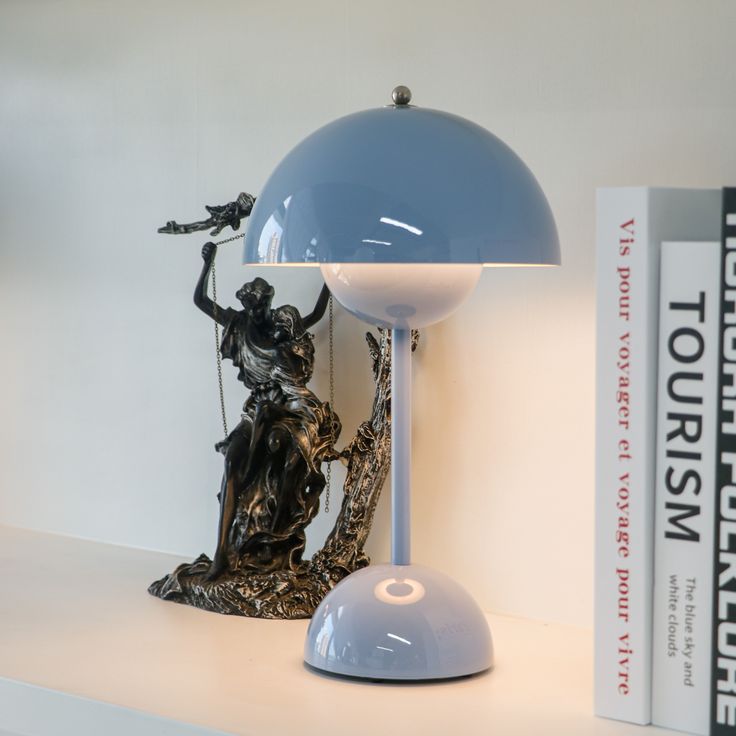 Flower Bud Mushroom Table Lamp
