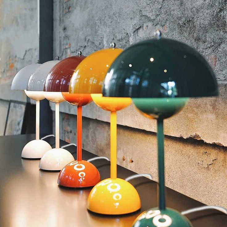 Flower Bud Mushroom Table Lamp