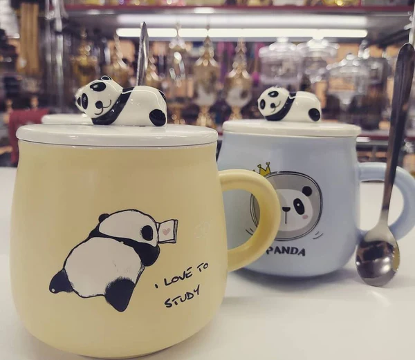 Cute Panda Mug with Lid and spoon (yellow)