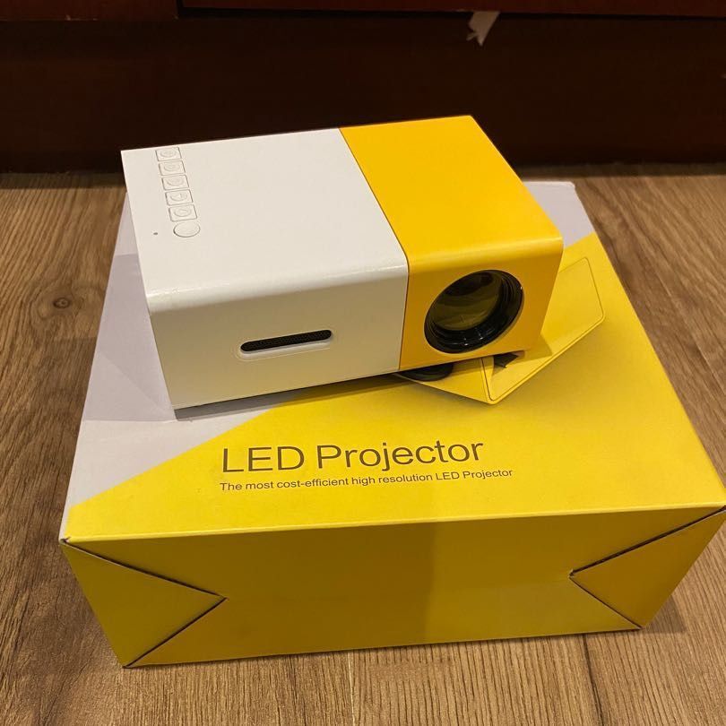 Mini Projector, Portable Projector, LED Projector