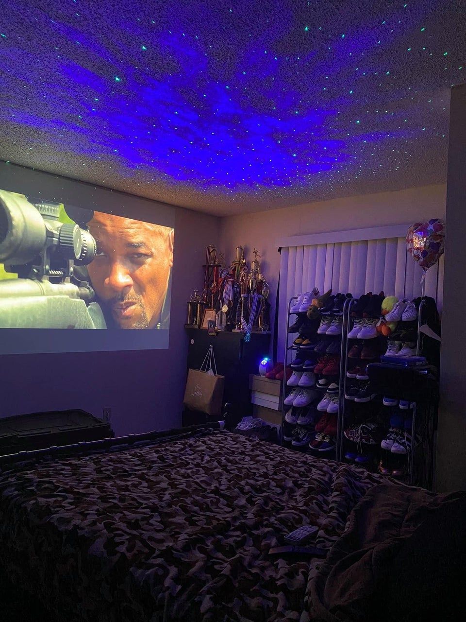 Mini Projector, Portable Projector, LED Projector