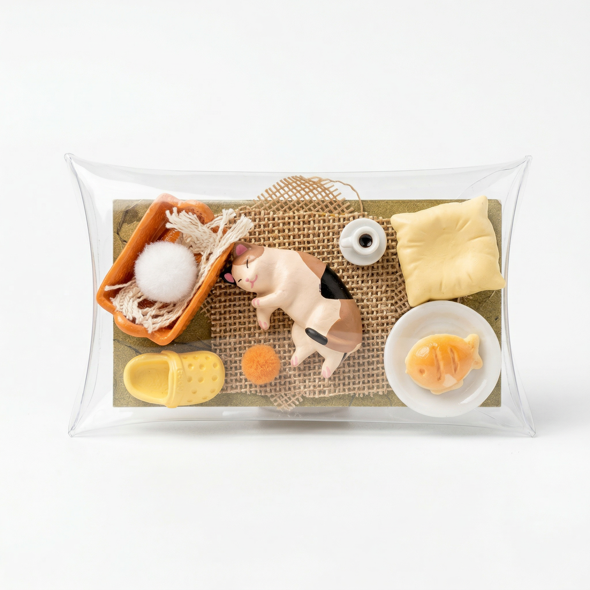 SLEEPING CAT BED FRIDGE MAGNET (RANDOM COLORS)