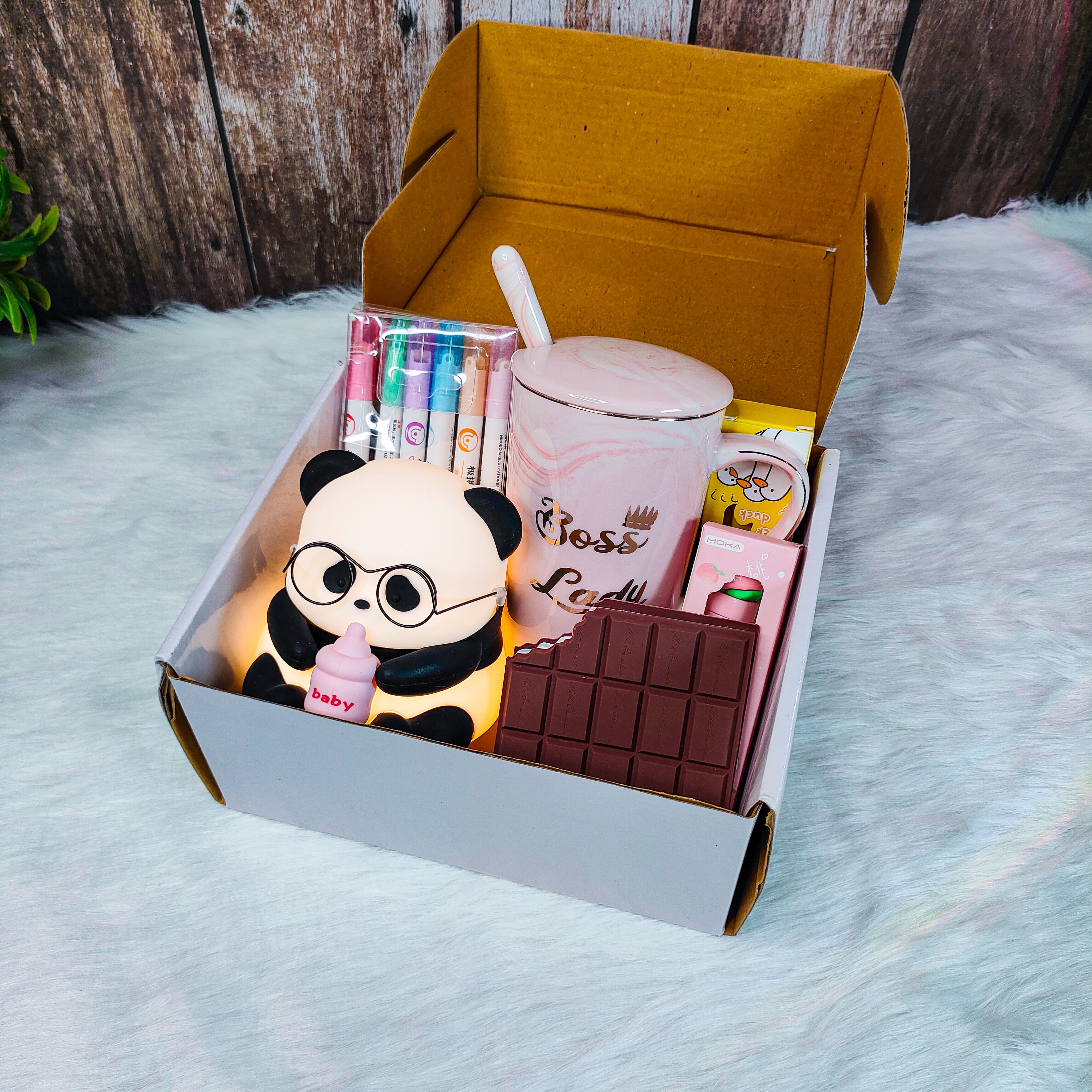 Gift Hamper for sister | Hamper Basket for Girls |