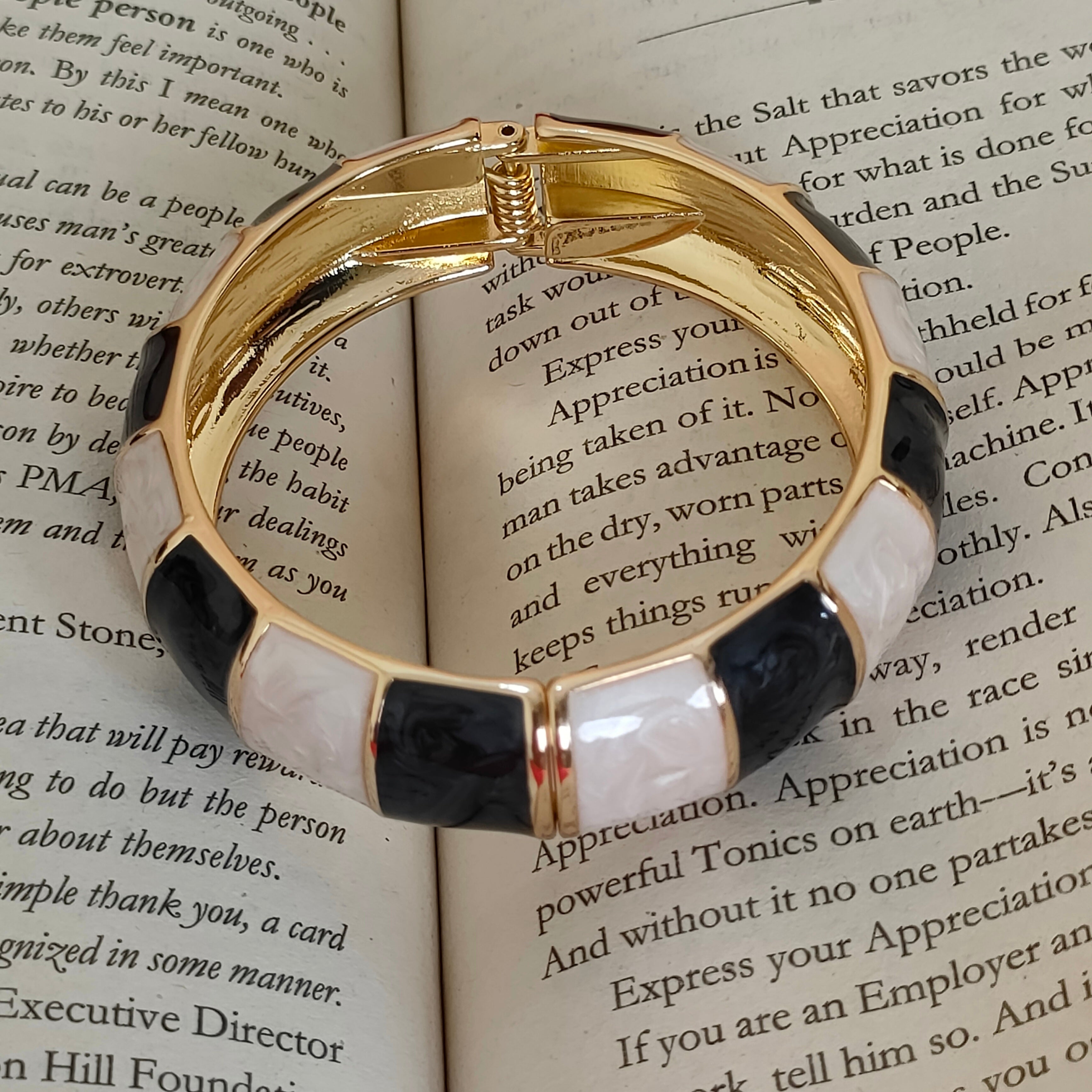 STELLA BRACELET