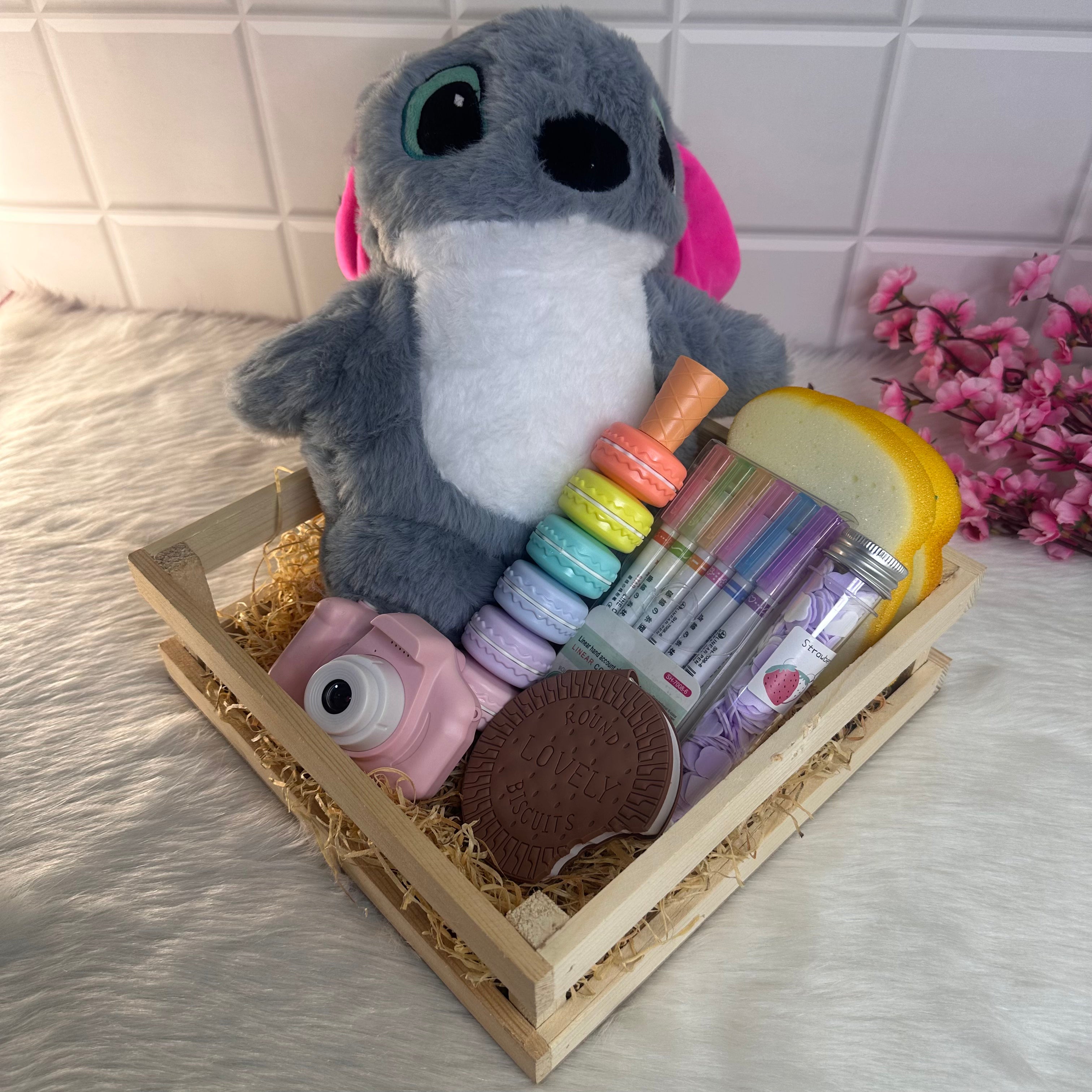 Snap & Snuggle: The Ultimate Gift Hamper for Cool Kids