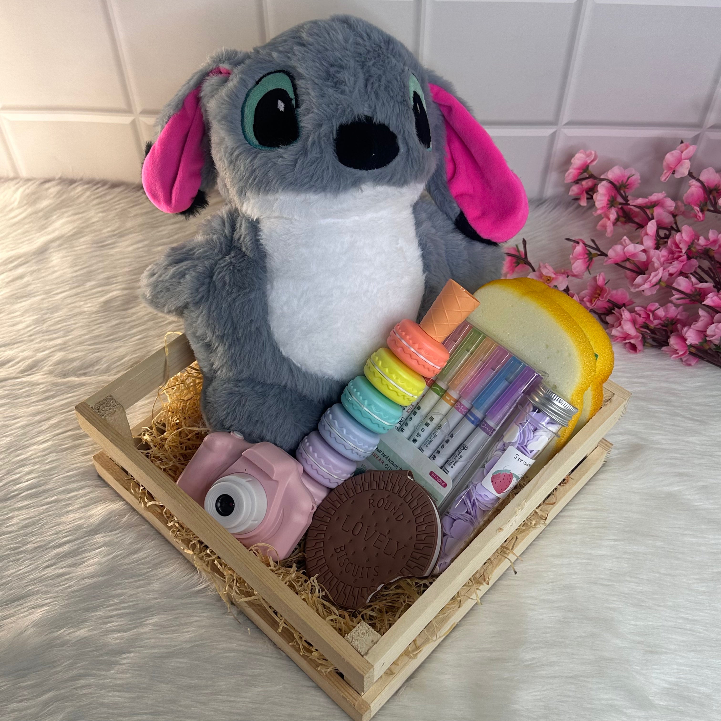 Snap & Snuggle: The Ultimate Gift Hamper for Cool Kids