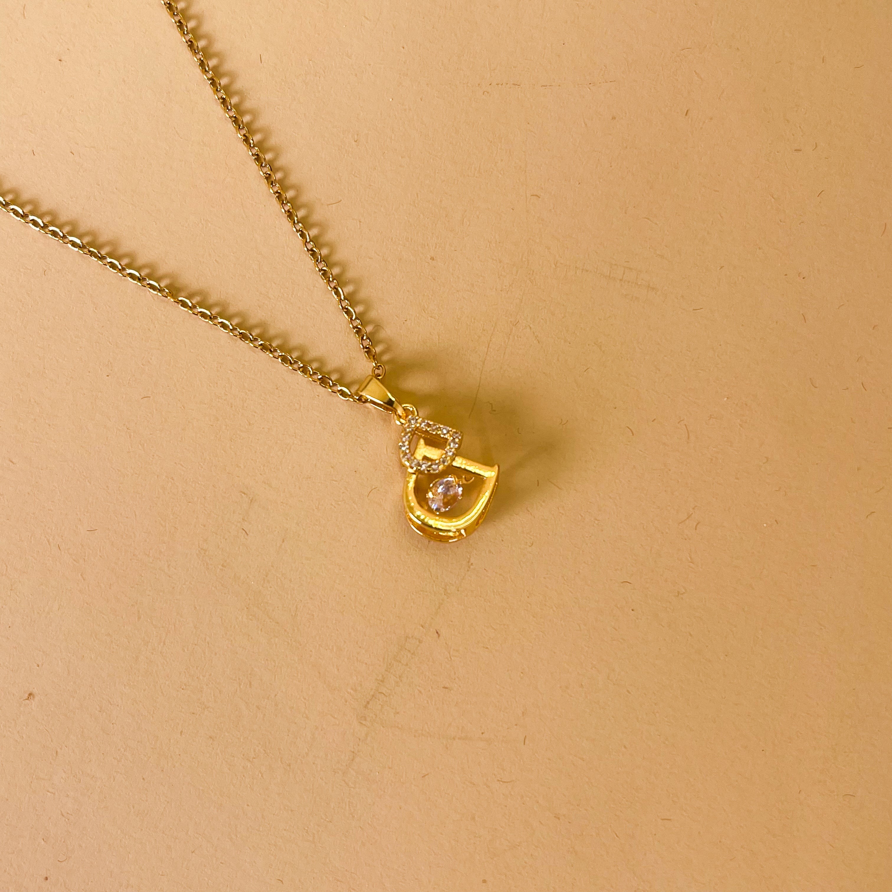 DD pendant