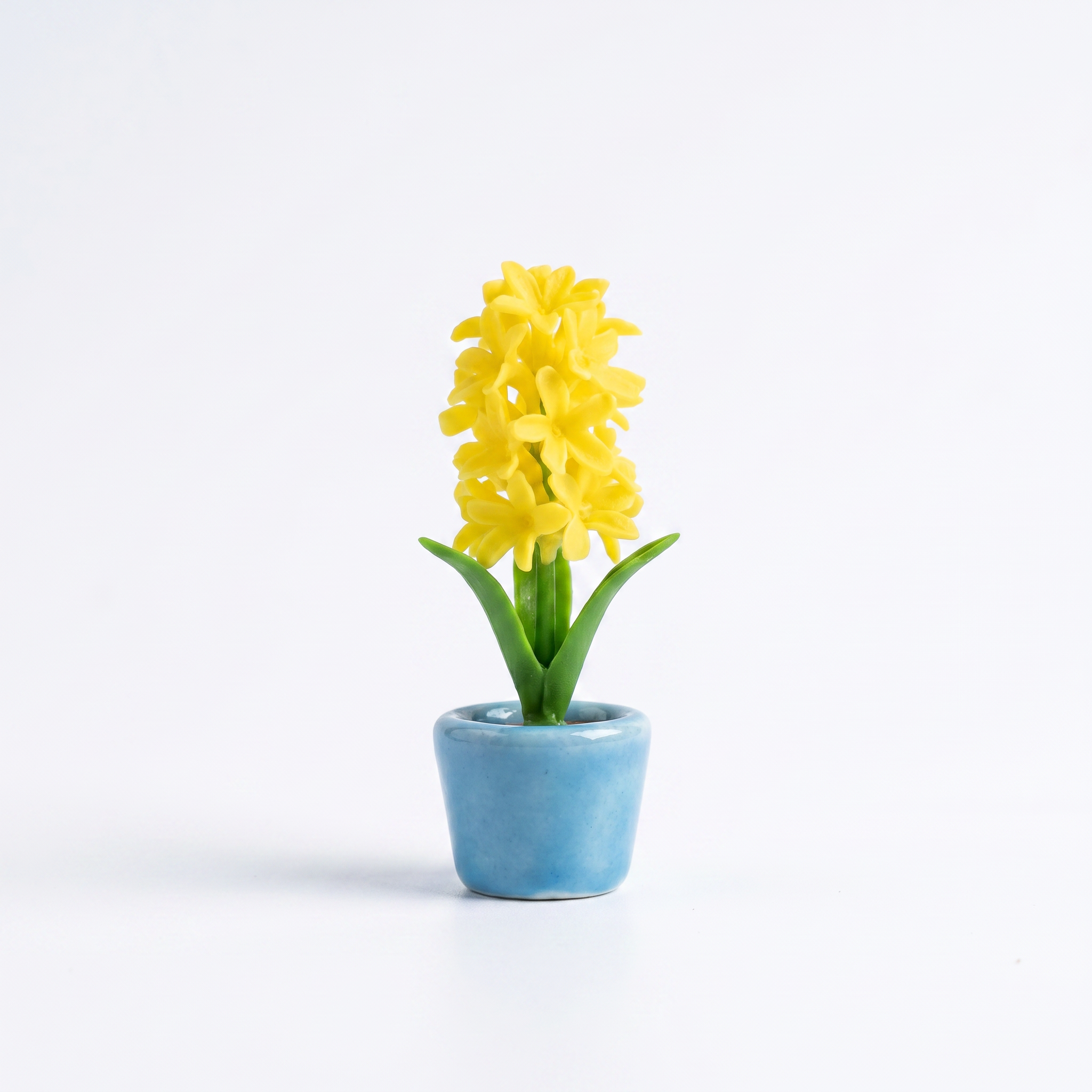 THAI MINI CLIMBER FLOWER MAGNET (RANDOM COLORS)
