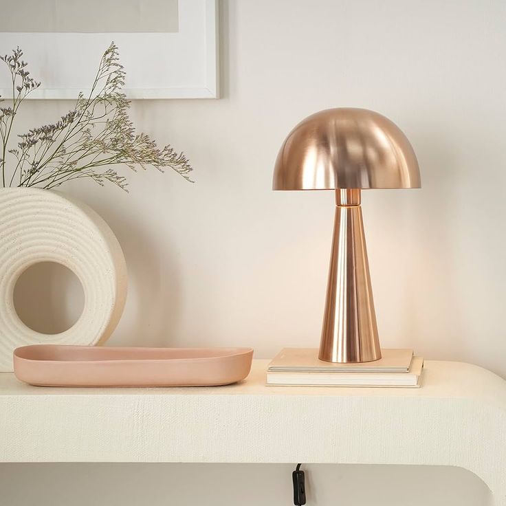 YA11 The Solace Collective Lamp