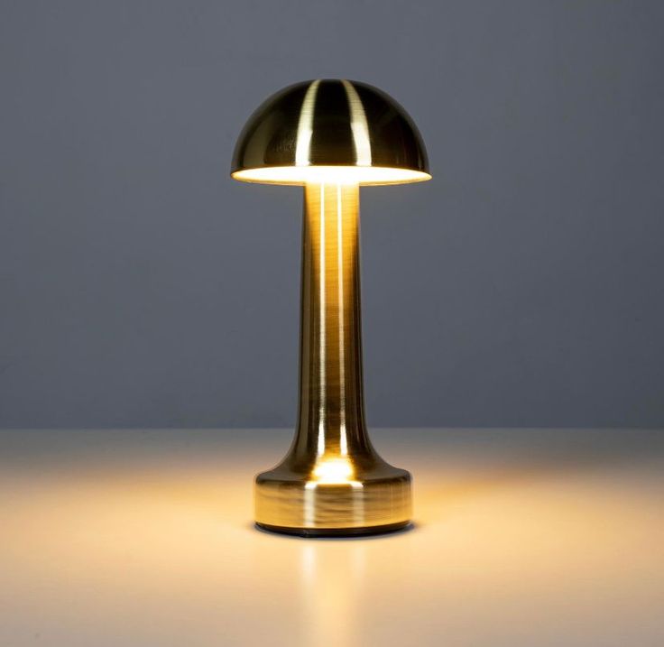 YA11 The Solace Collective Lamp