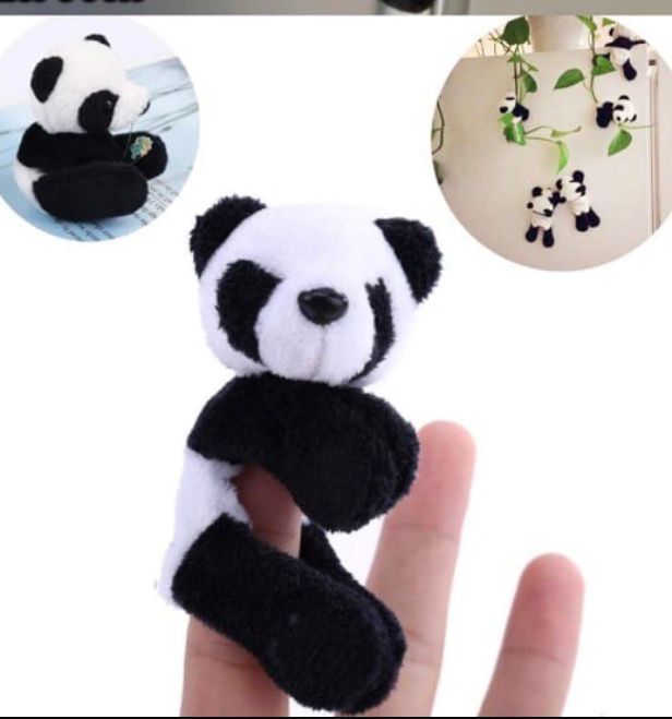 STICKY PANDA FRIDGE MAGNET(1 pc)