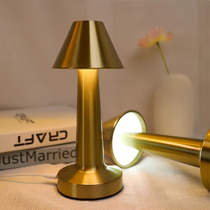 YA12 Touch Lamp