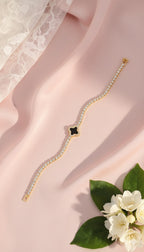 BLACK STONE BRACELET