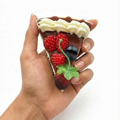 CHOCO STRAWBERRY PASTRY MAGNET - PICKITT MARKET