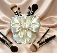 MAKEUP ORGANISER